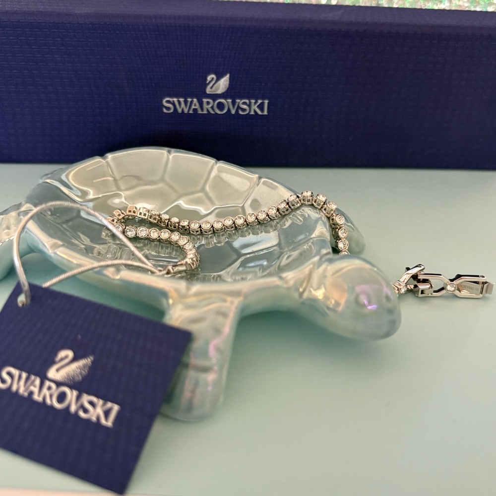 NWT Authentic Stamped Swarovski Imber Emily White Crystals Tennis Bracelet - Picture 10 of 14
